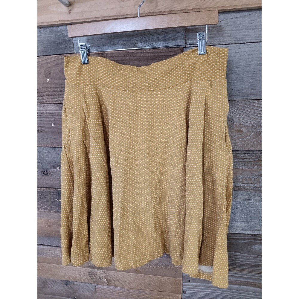 Effie's Heart Skirt Wmn's Sz. XL Yellow Polka Dot Pockets Cotton Blend Stretch